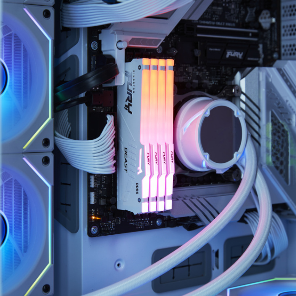 Memoria RAM Kingston Fury Beast RGB XMP, 32Gb, DDR5, 6000MT/s, Blanca.