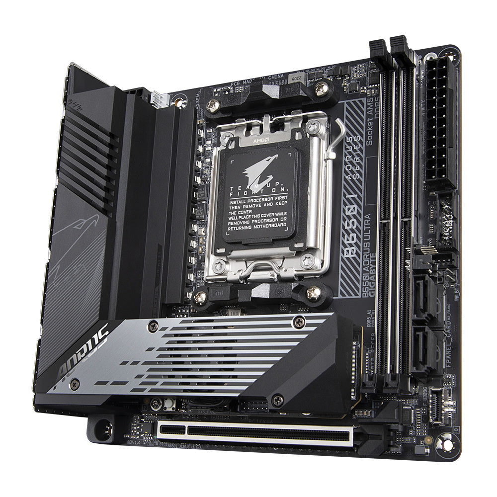 Tarjeta Madre AORUS B650I AORUS ULTRA - AM5 - DDR5 - Mini ITX